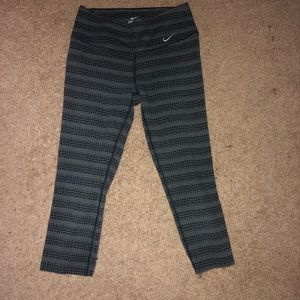Nike leggings